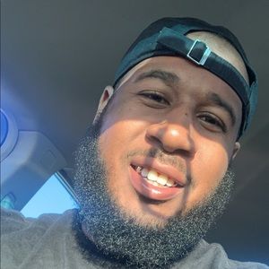 Meet your Posher, Gregory